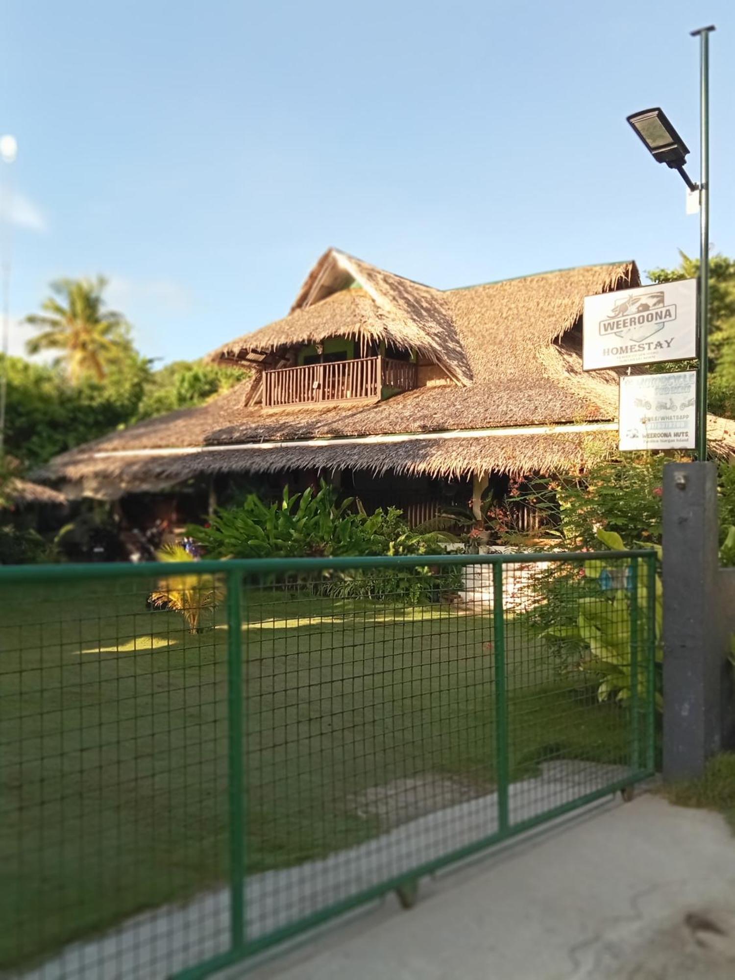 Weeroona Huts Homestay Pacifico San Isidro  ภายนอก รูปภาพ